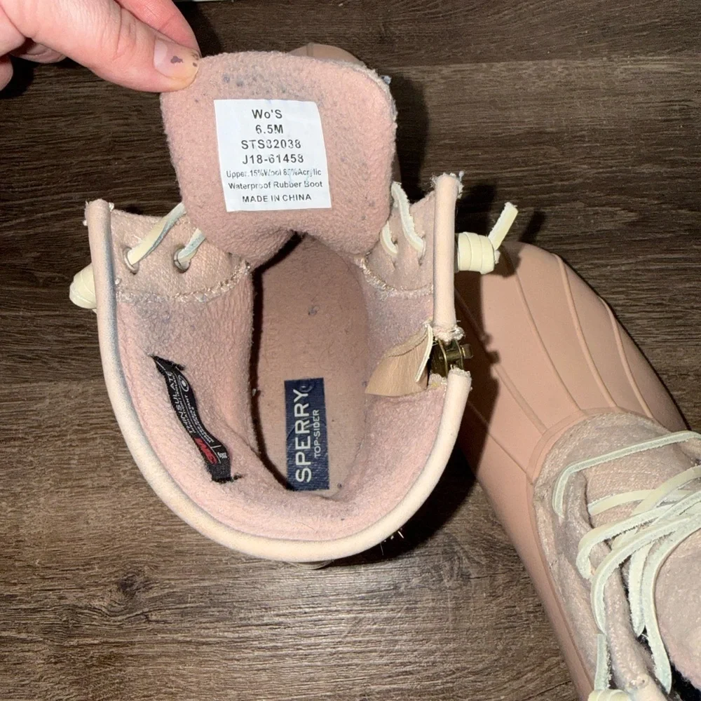 Sperry chic blush
